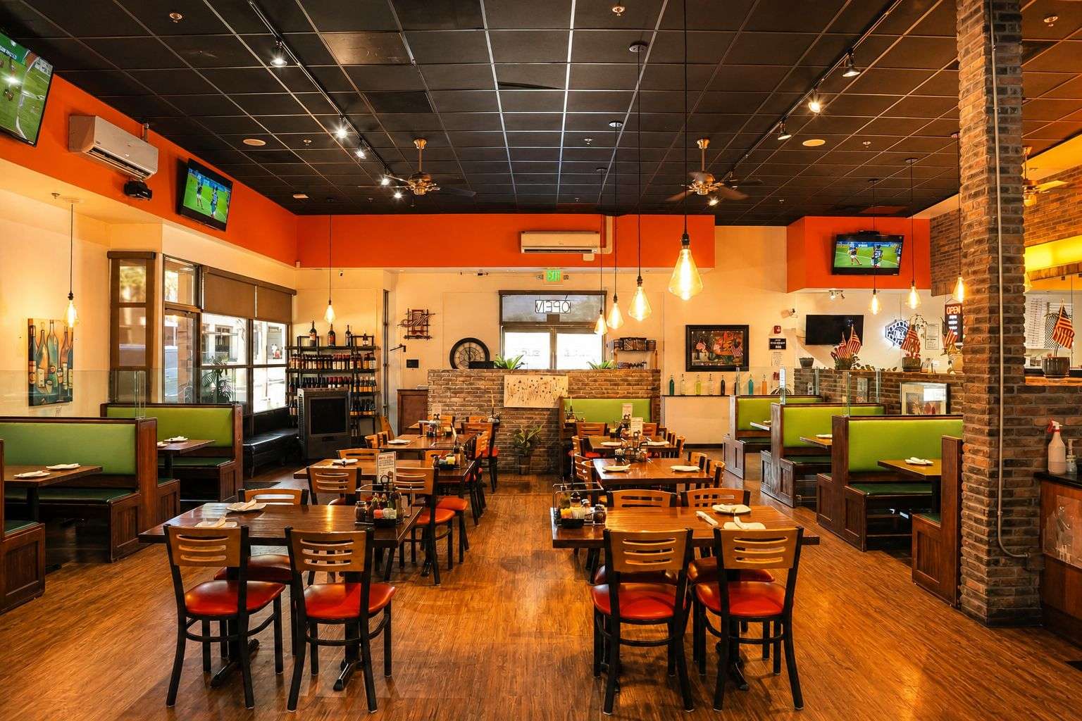 Slice Italia beautiful interior eating area